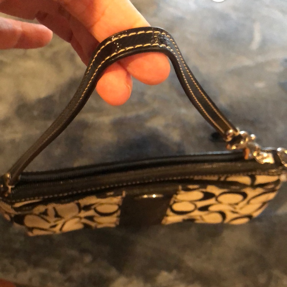 Coach Wristlet - Picture 7 of 12
